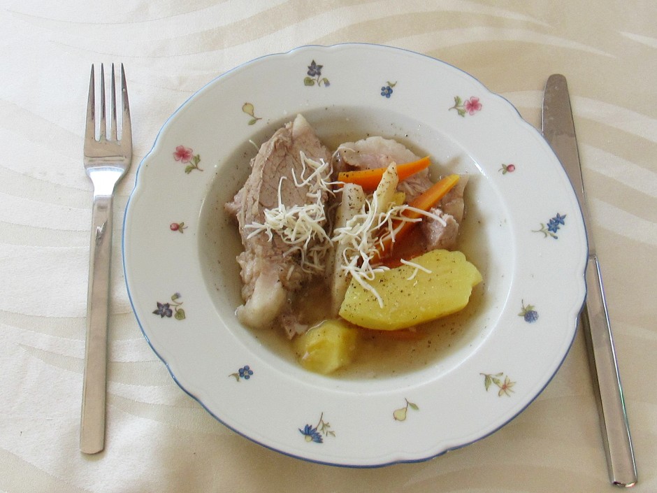 Grandma's Styrian root meat - recipe - photo: ava