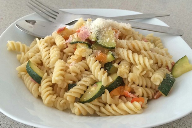 Pork and vegetable noodles - recipe - photo: kind_dragon