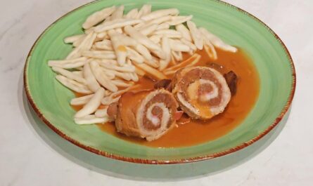 Pork rolls with minced meat filling. - recipe - photo: benjamin