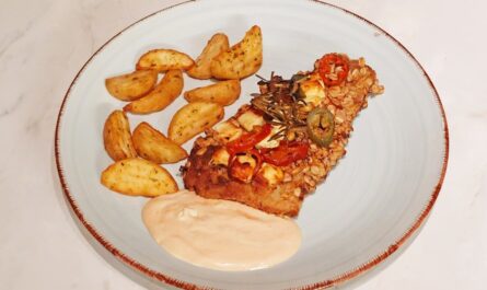 Pork schnitzel with jalapeno and feta - recipe - photo: benjamin