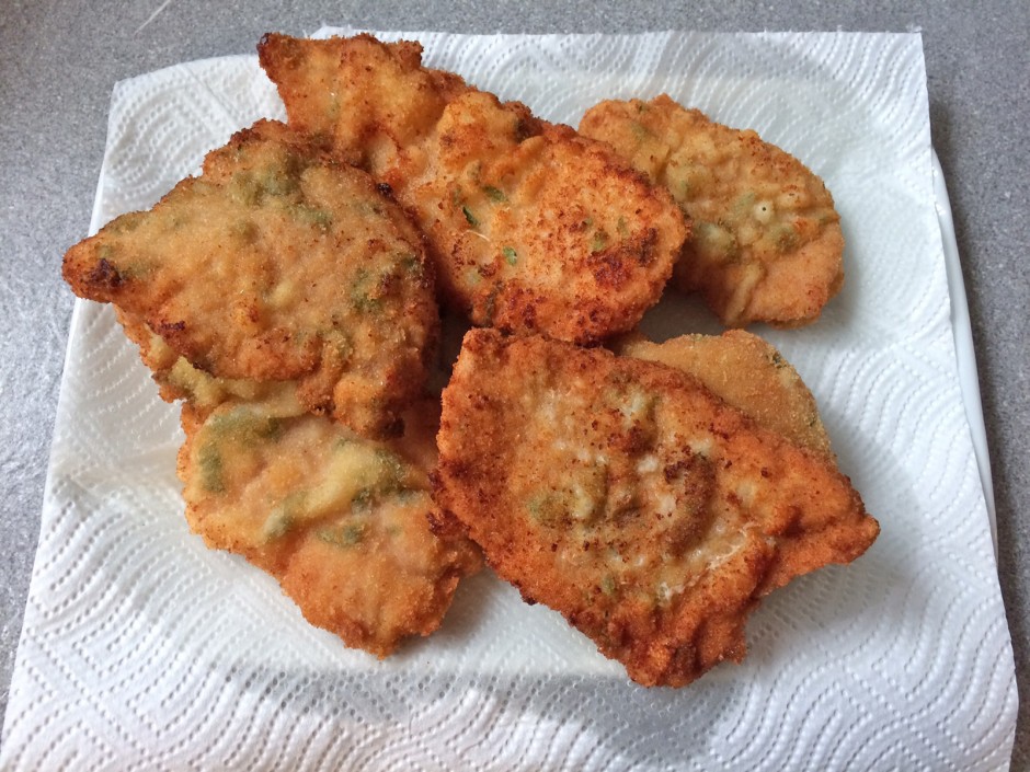 Breaded schnitzel with parsley - recipe - photo: falcon