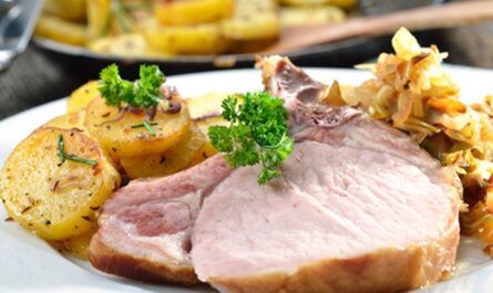 Roast pork - recipe - photo © kab-vision / fotolia.com